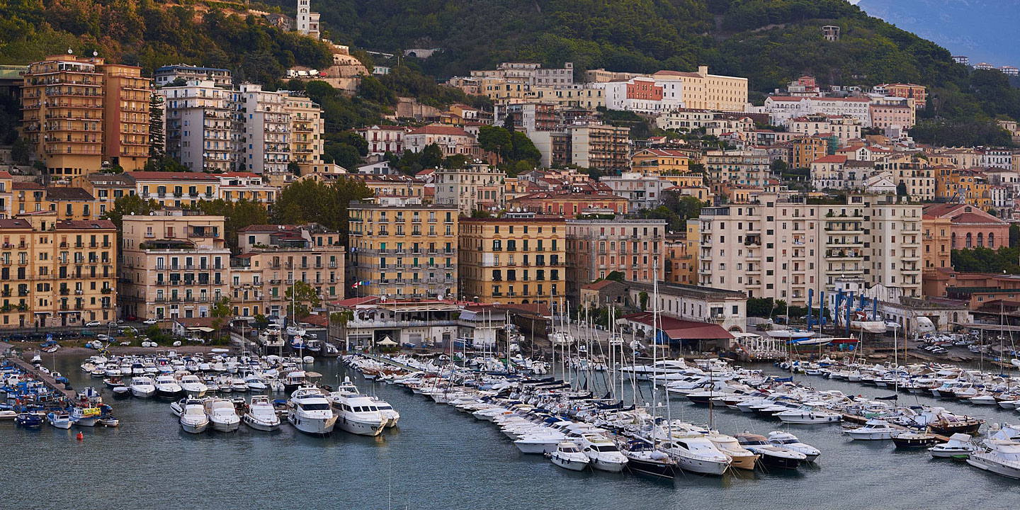 salerno-destinazioni raggiungibili con le imbarcazioni di blue dream rental boats